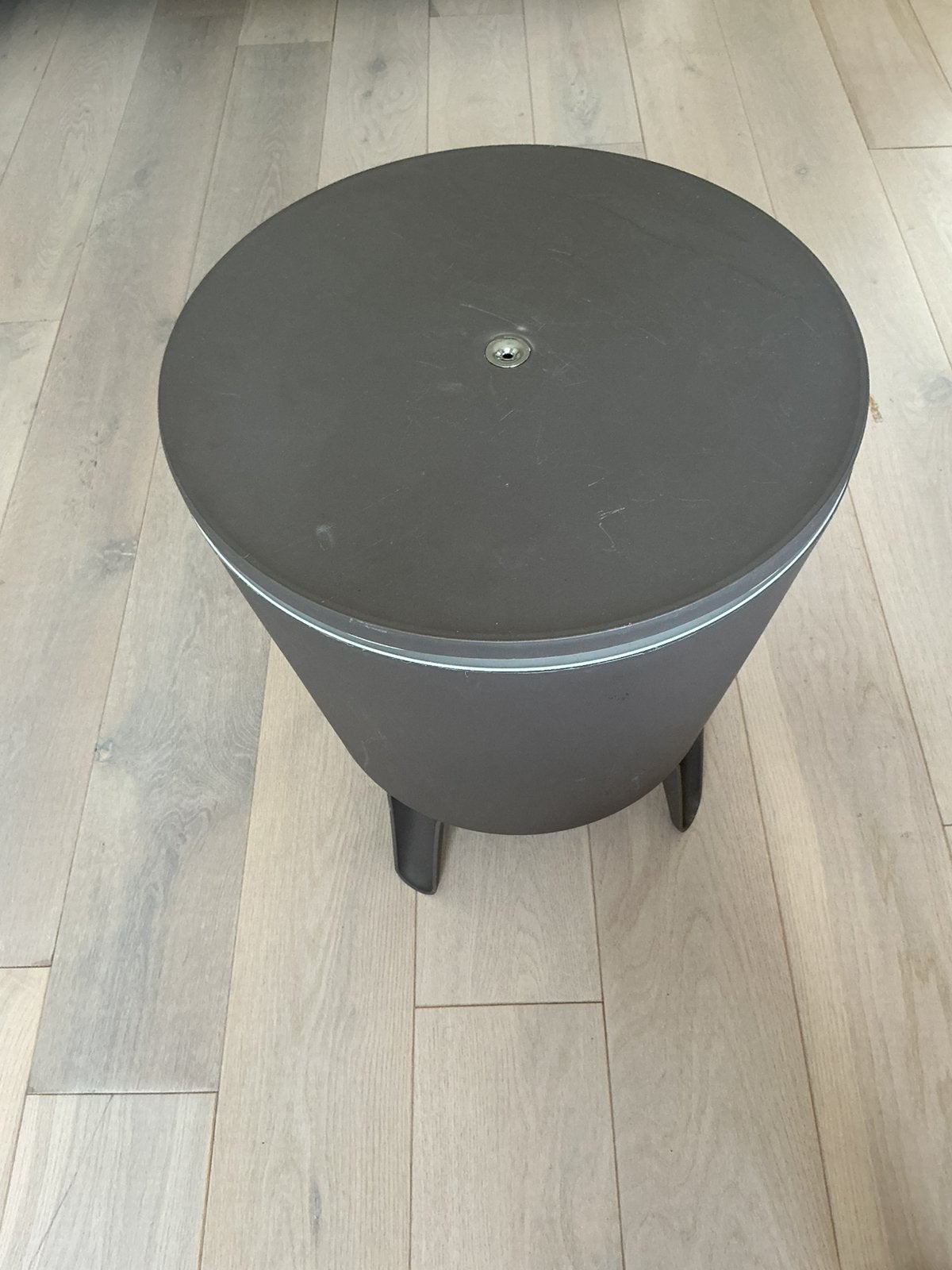Keter koeltafel rond - bijzettafel antraciet, Ophalen, Zo goed als nieuw, Rond, Kunststof