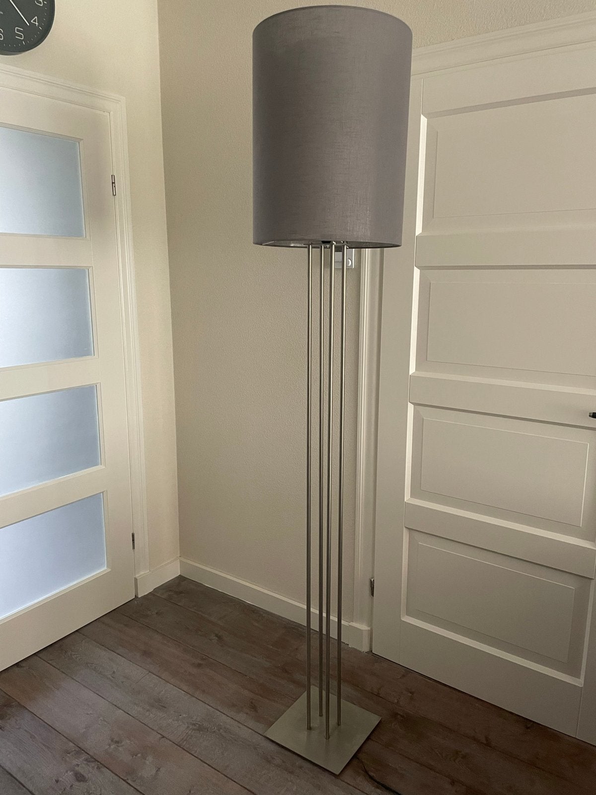 Kloosterman lichtgrijze Vloerlamp, Ophalen, Gebruikt, Textiel, 200 cm of meer