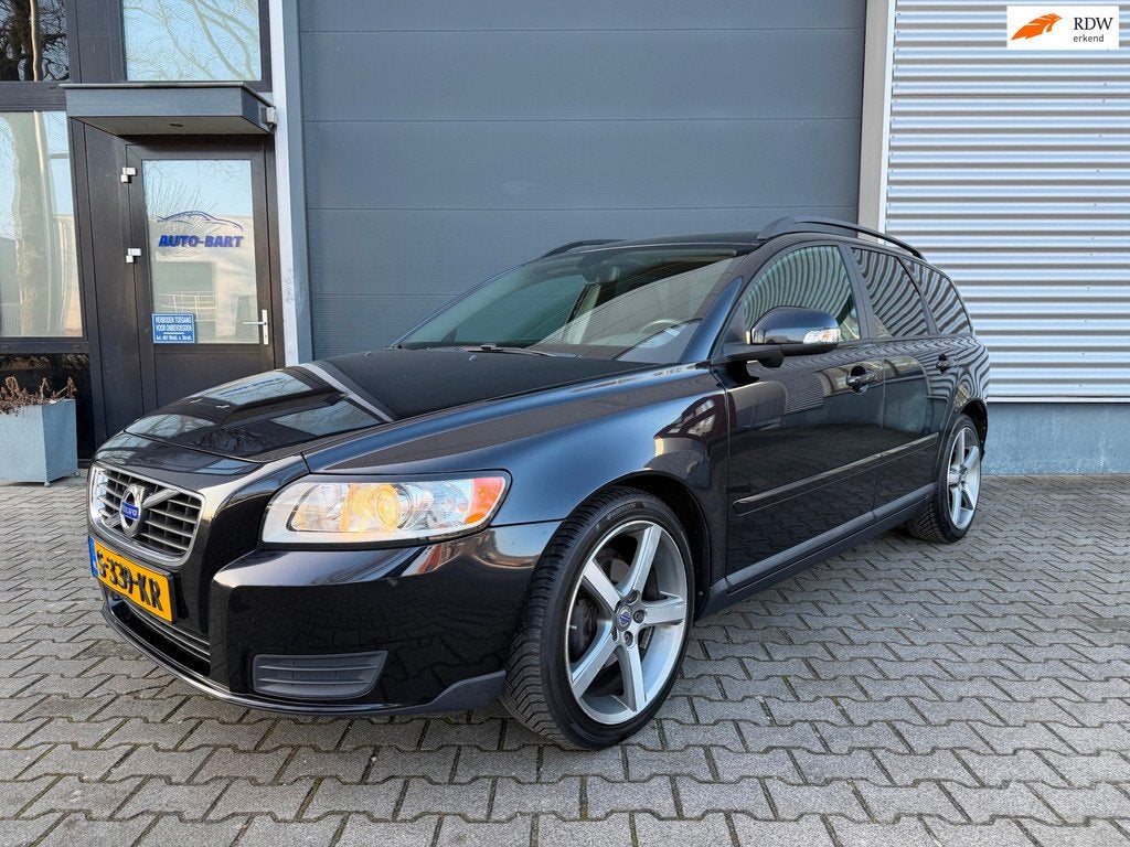 Volvo V50 1.6 sport |zeer goed onderhouden | onderhoudsbeurt, Voorwielaandrijving, 1596 cc, Gebruikt, 4 cilinders