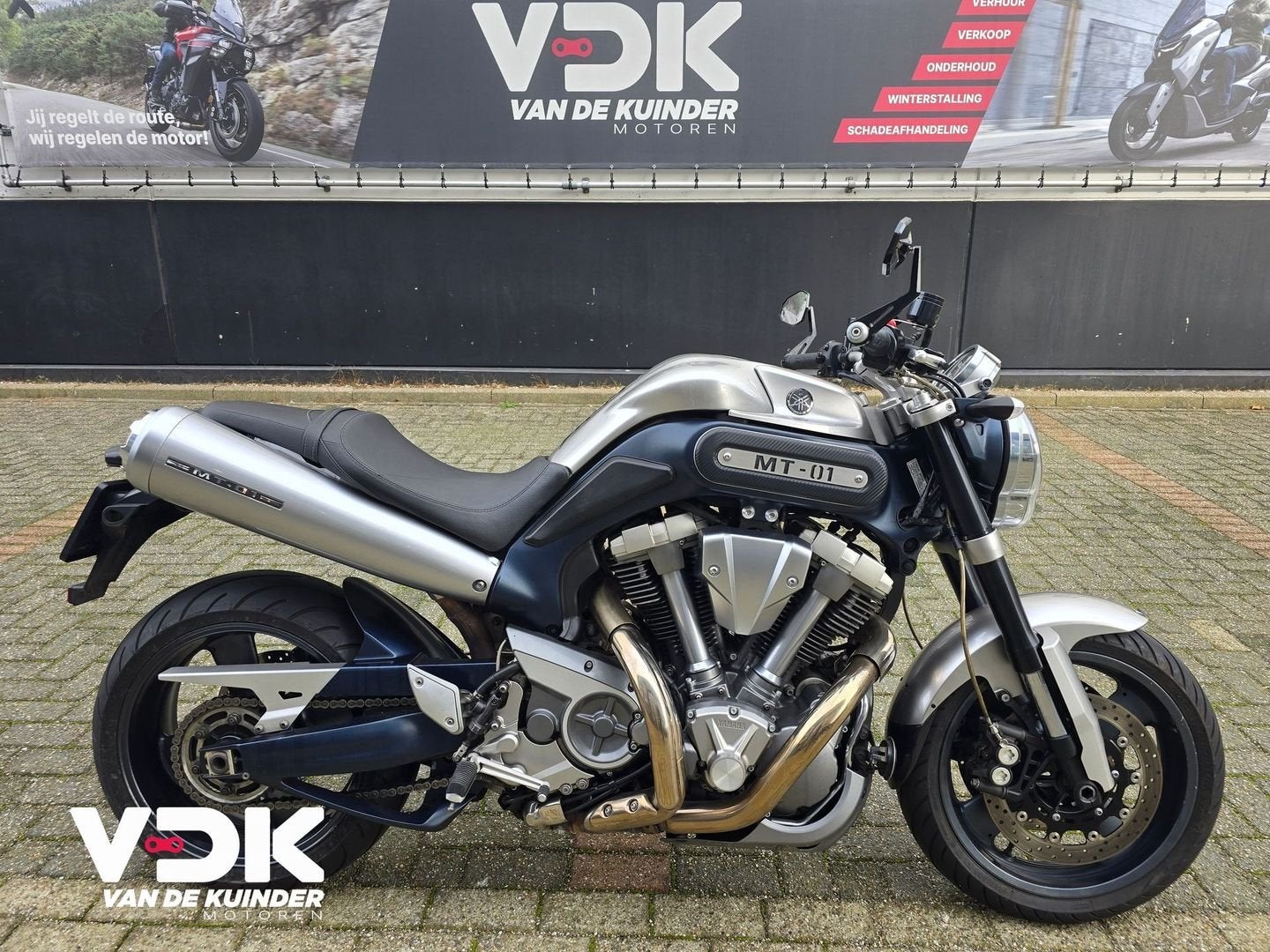 YAMAHA MT 01 (bj 2005), 2 cilinders, 1670 cc, Motorrijbewijs A, Bedrijf