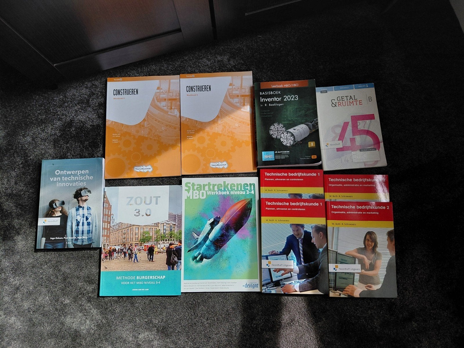 Werktuigbouwkunde boeken mbo nv. 4, Ophalen of Verzenden, Zo goed als nieuw