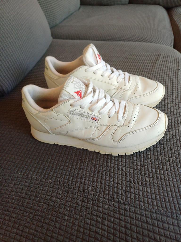 Reebok jongen schoenen maat 37, Ophalen of Verzenden, Sportschoenen