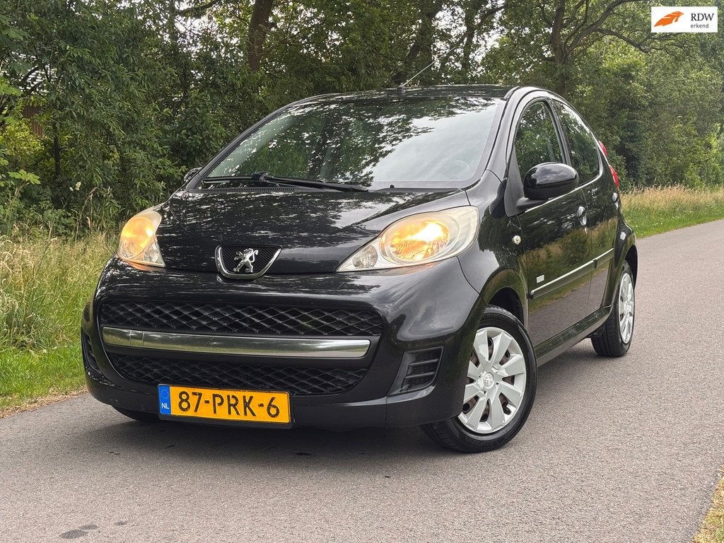 Peugeot 107 1.0-12V Millesim 200 | " 148.000 " KM + Airco Nu, Voorwielaandrijving, Euro 5, Gebruikt, 4 stoelen