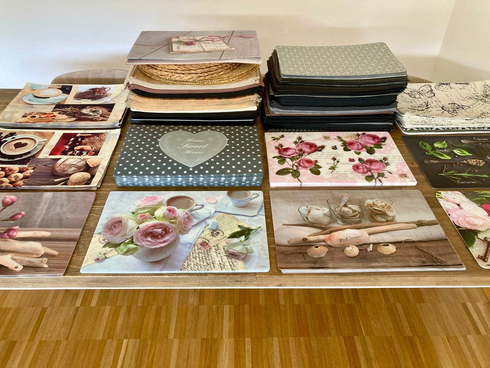 Grote partij van ca. 500 nieuwe placemats (diverse designs), Ophalen, Meerkleurig, Overige materialen, Overige stijlen