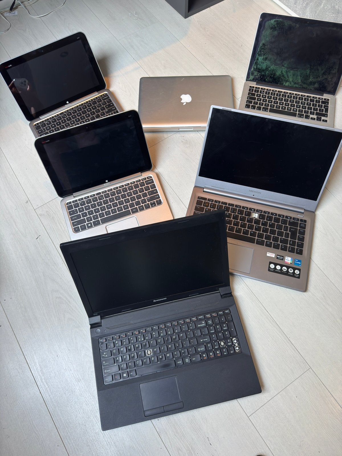Partij laptops, Computers en Software, Ophalen, 2 tot 3 Ghz, Qwerty, 13 inch