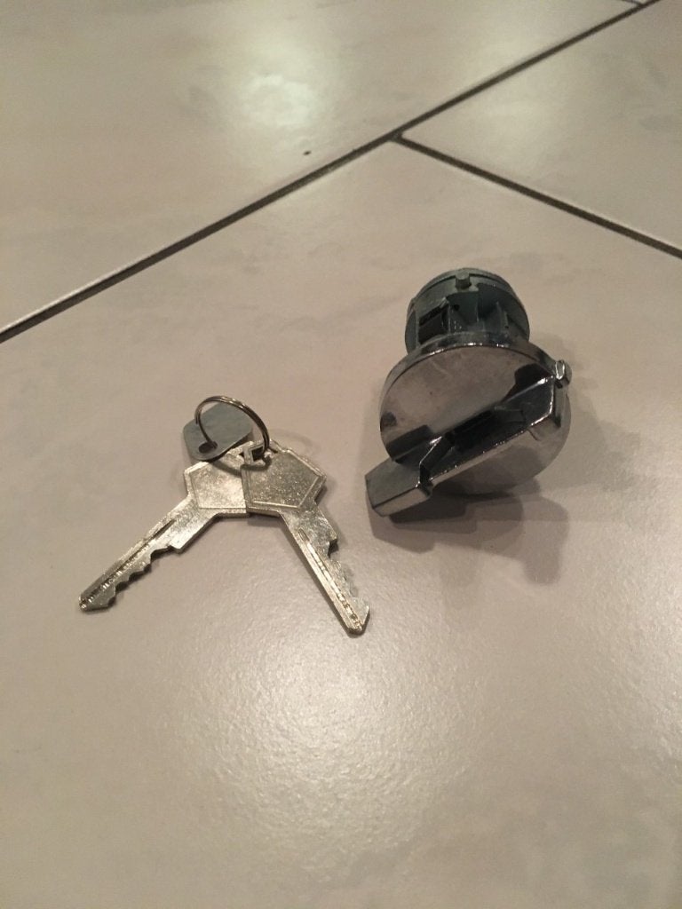 Te koop contactslot incl. 2 sleutels Dodge w200 d200 b100, Ophalen of Verzenden