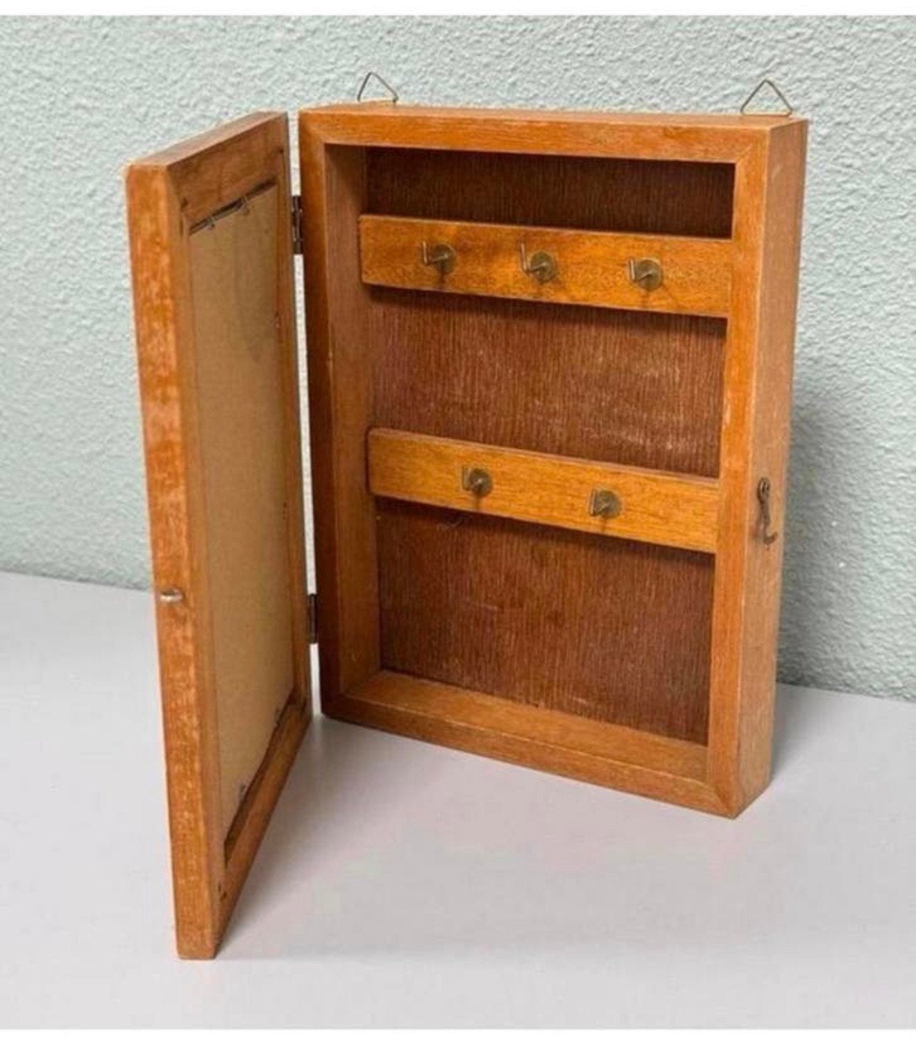 Antiek Sleutelkastje hout met schilderij houten sleutel-kast, Antiek en Kunst, Curiosa en Brocante, Ophalen of Verzenden