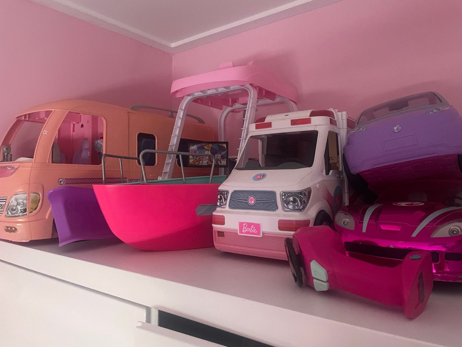 Grote collectie Barbie speelgoed en accessoires, Ophalen, Gebruikt, Barbie