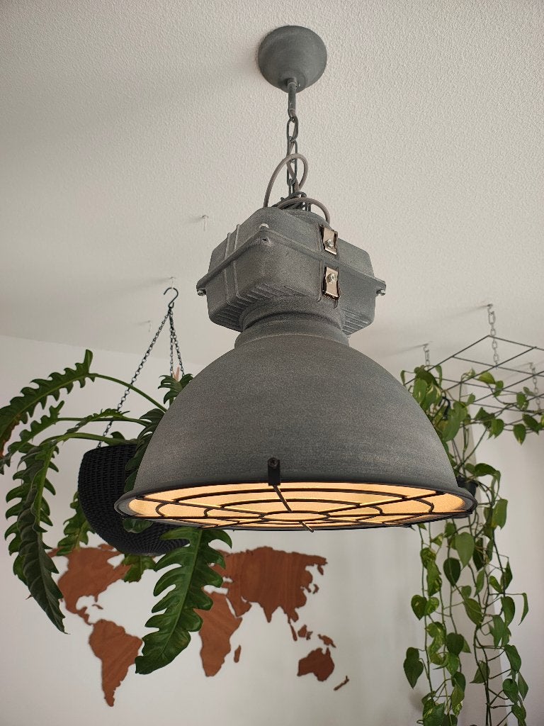 Industriële hanglamp grijs, Huis en Inrichting, Ophalen, E27 (groot), Zo goed als nieuw, Metaal