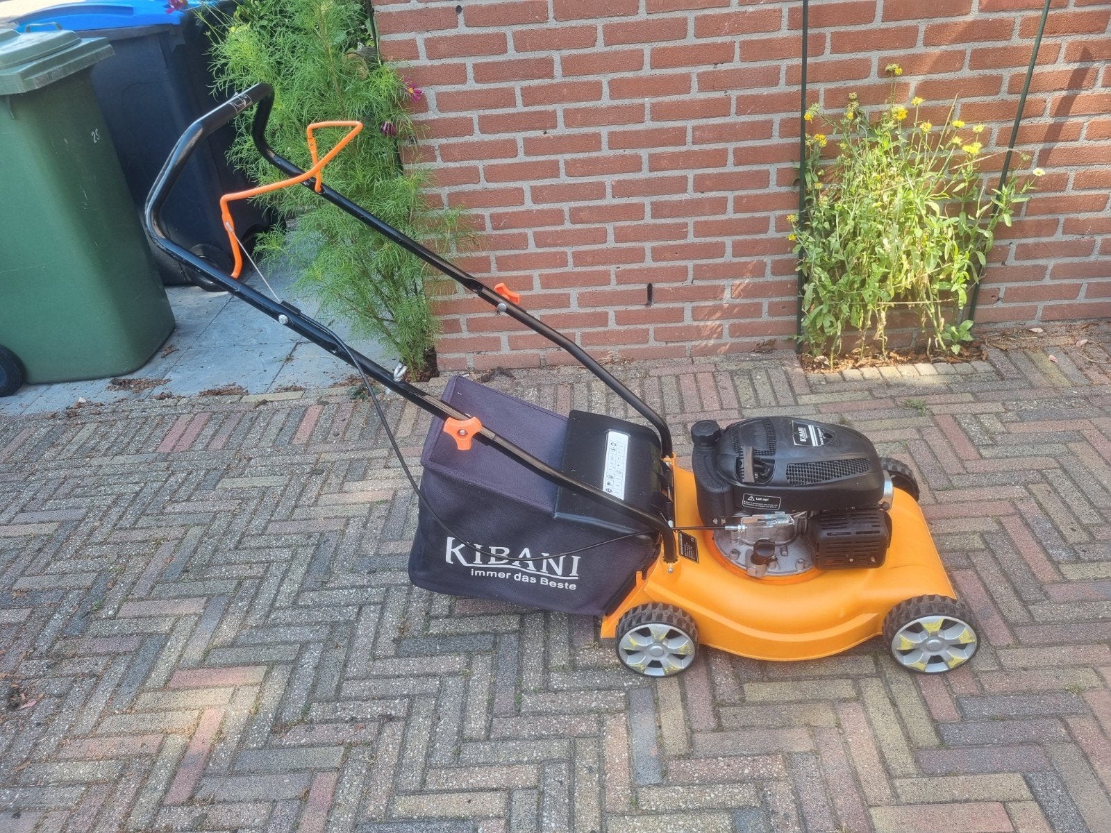 Kibani 94cc 4-takt duwmaaier grasmaaier met bijna nieuw mes, Ophalen, Cirkelmaaier, Gebruikt, 40 t/m 49 cm