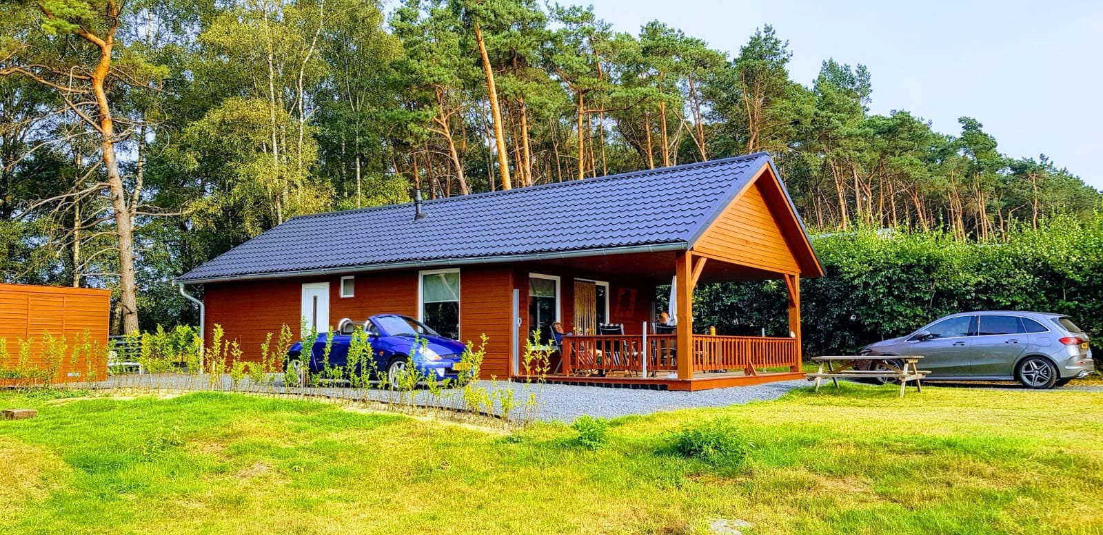 Mooi compleet chalet, 2 slaapkamers, Internet, Chalet, Bungalow of Caravan, In bos