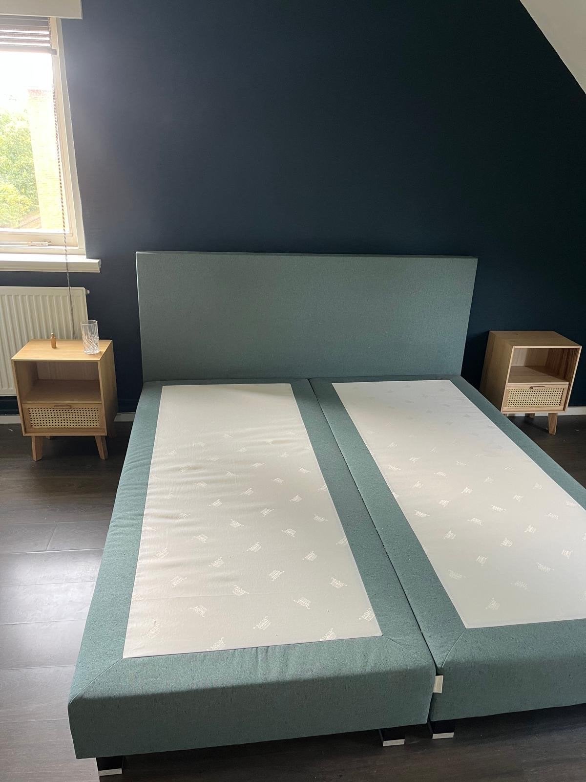 Tweepersoons boxspring bed met hoofdbord - gratis, Ophalen, Gebruikt, Blauw, Tweepersoons