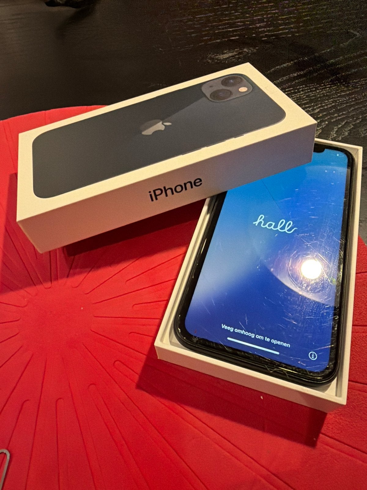 iPhone XR Zwart - Wat krasjes in het scherm en de achterkant, Telecommunicatie, Mobiele telefoons | Apple iPhone, Zwart, IPhone XR