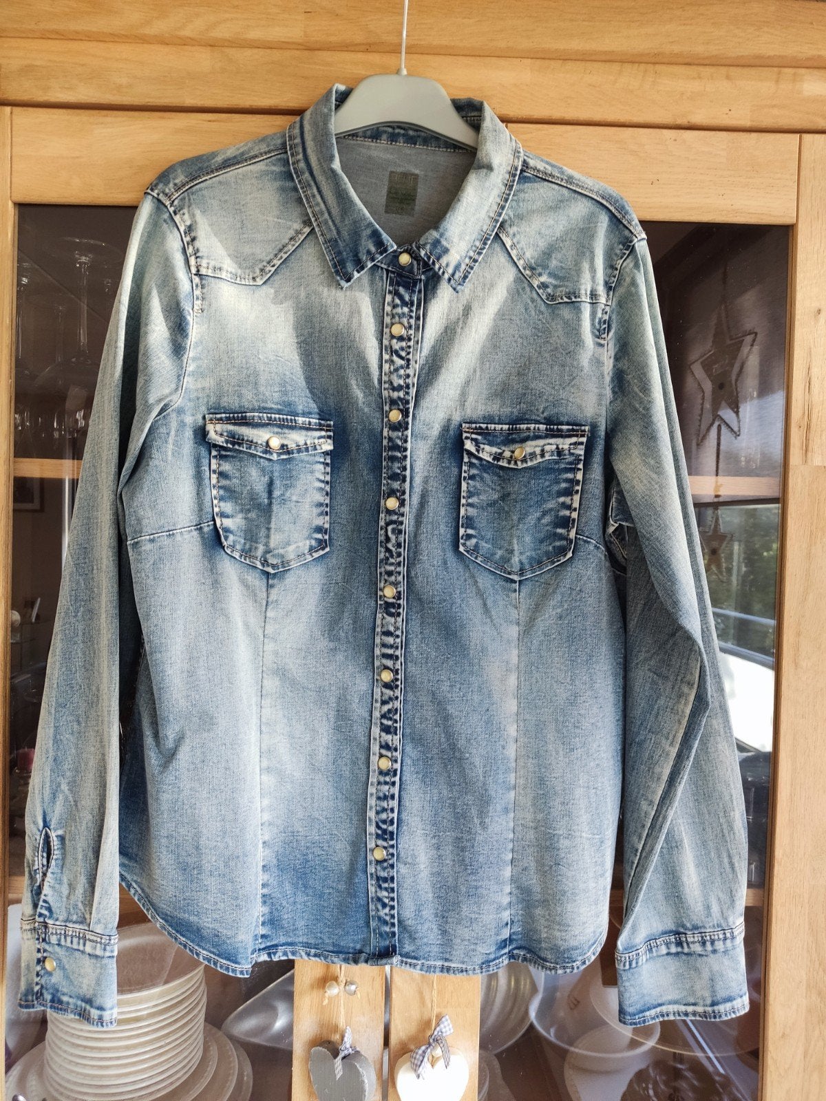 SUMMUM WOMAN, BLUE DAZE, JEANS OVERHEMDBLOUSE, MAAT 40., Maat 38/40 (M), Summum Woman, Blauw, Ophalen of Verzenden