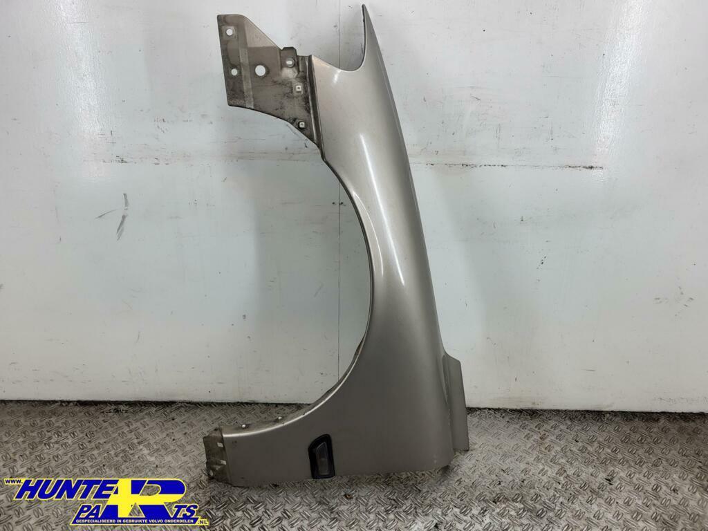 Voorscherm L Volvo S60 I ('00-'09), Gebruikt, Ophalen of Verzenden, Volvo, Volvo