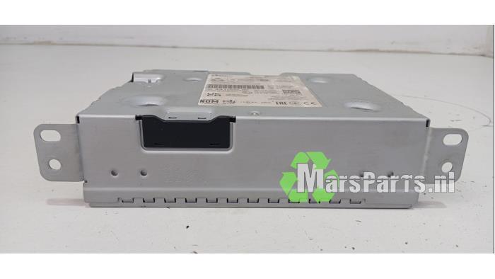 Radio van een Opel Corsa, Gebruikt, -, -, Opel
