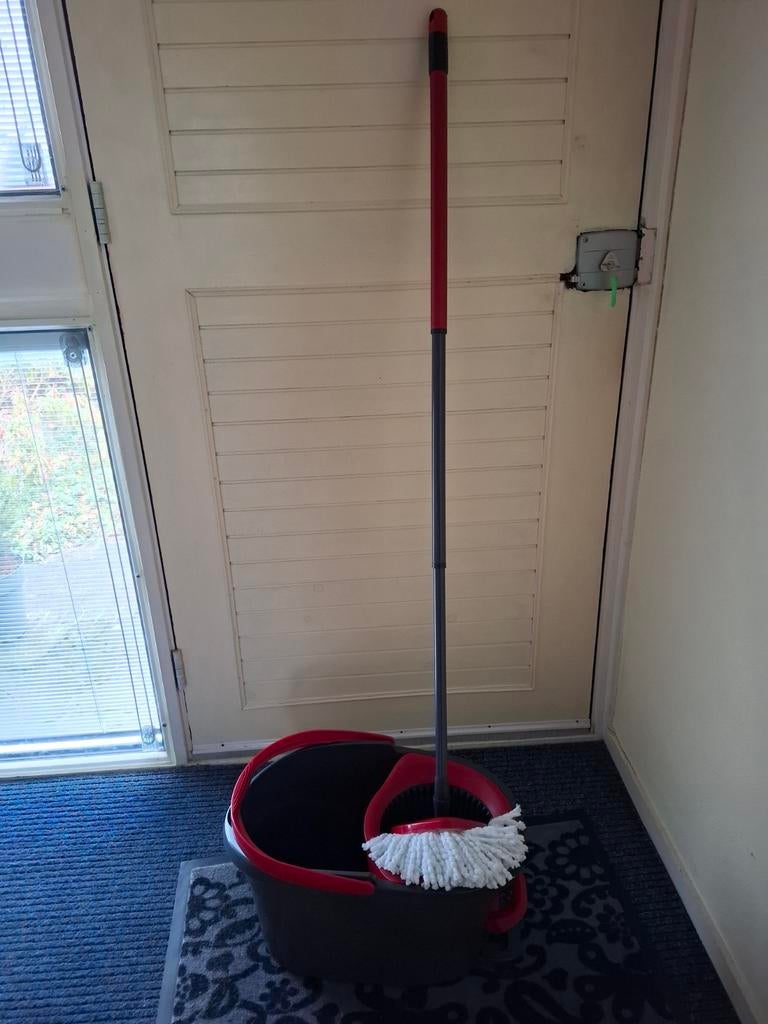 Vileda Easy Wring & Cleanmop, Ophalen