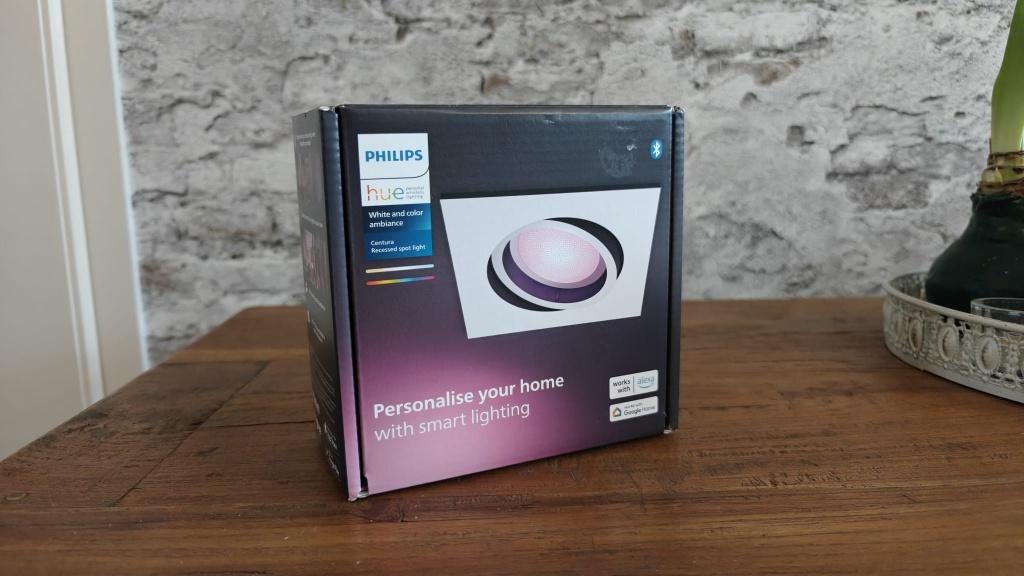 Philips Hue Centura Inbouwspot White & Color, Huis en Inrichting, Lampen | Spots, Zo goed als nieuw, Plafondspot of Wandspot, Kunststof