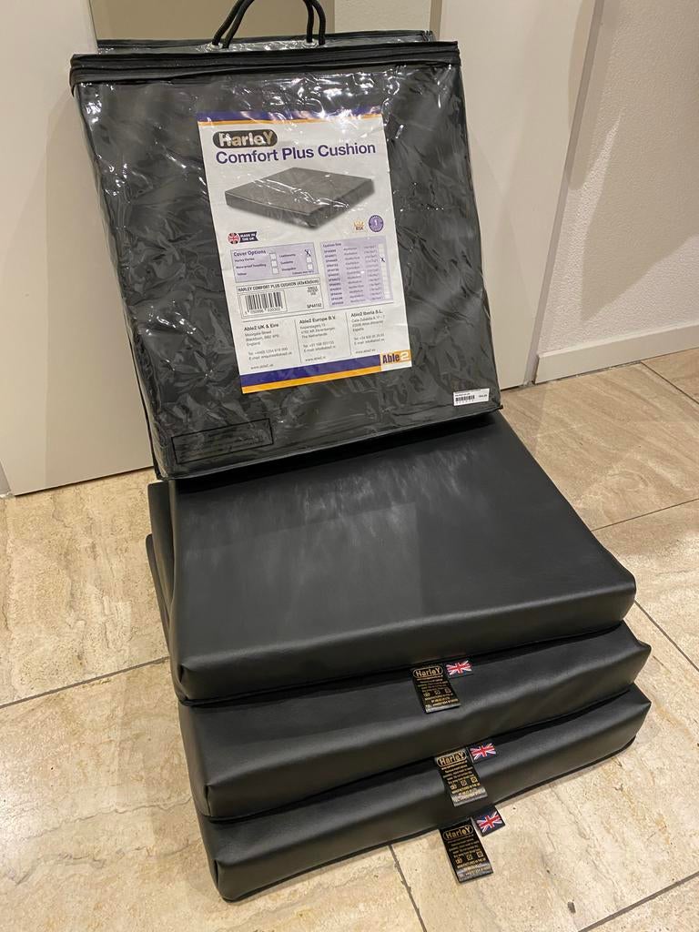 4x Harley Comfort Plus Rolstoelkussen - Nieuwstaat 43x43x5cm, Ophalen of Verzenden, Zo goed als nieuw, Handbewogen rolstoel