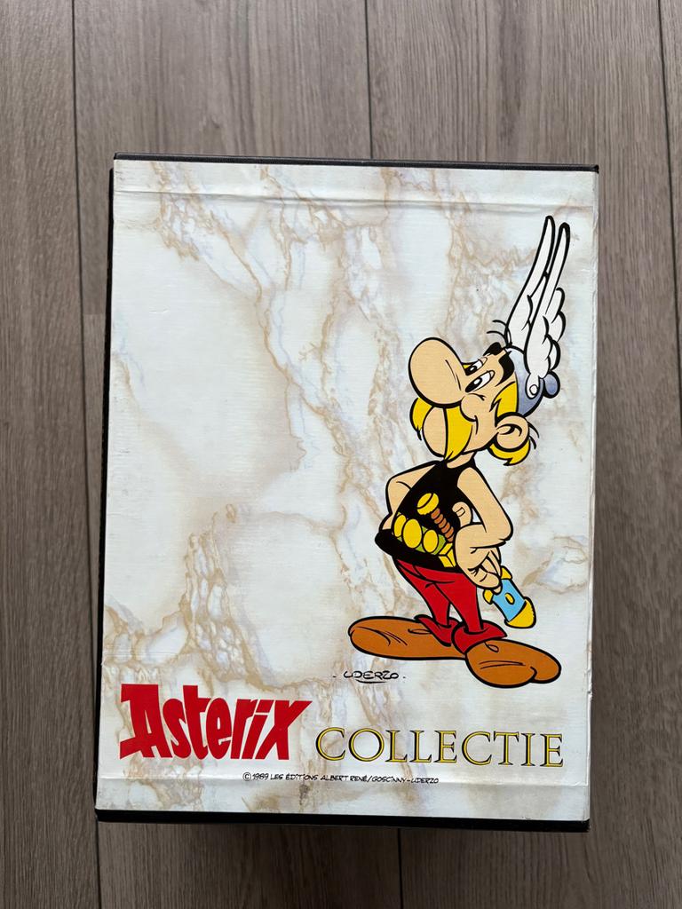 Asterix en Obelix Collectie Box, Boeken, Stripboeken, Complete serie of reeks, Ophalen of Verzenden, Gelezen