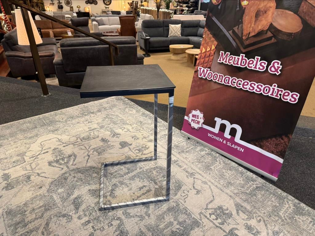 Bijzet/Laptoptafel €59,- Zwart Direct/leverbaar B-150, Ophalen, #Laptoptafel#Bijzettafel#Zwart#Salontafel#Stuntaanbieding, Minder dan 50 cm
