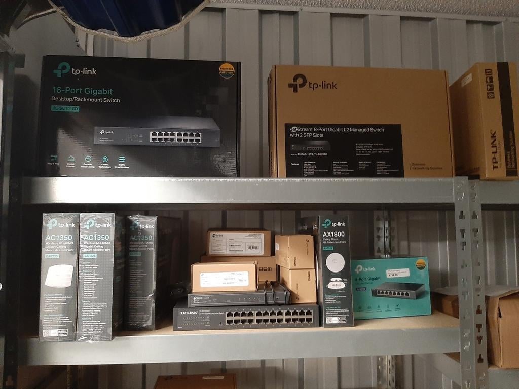 TPLINK Switches Restpartij - Consument & Zakelijk, Computers en Software, Ophalen of Verzenden, Leenders.it, Raadhuisstraat 42