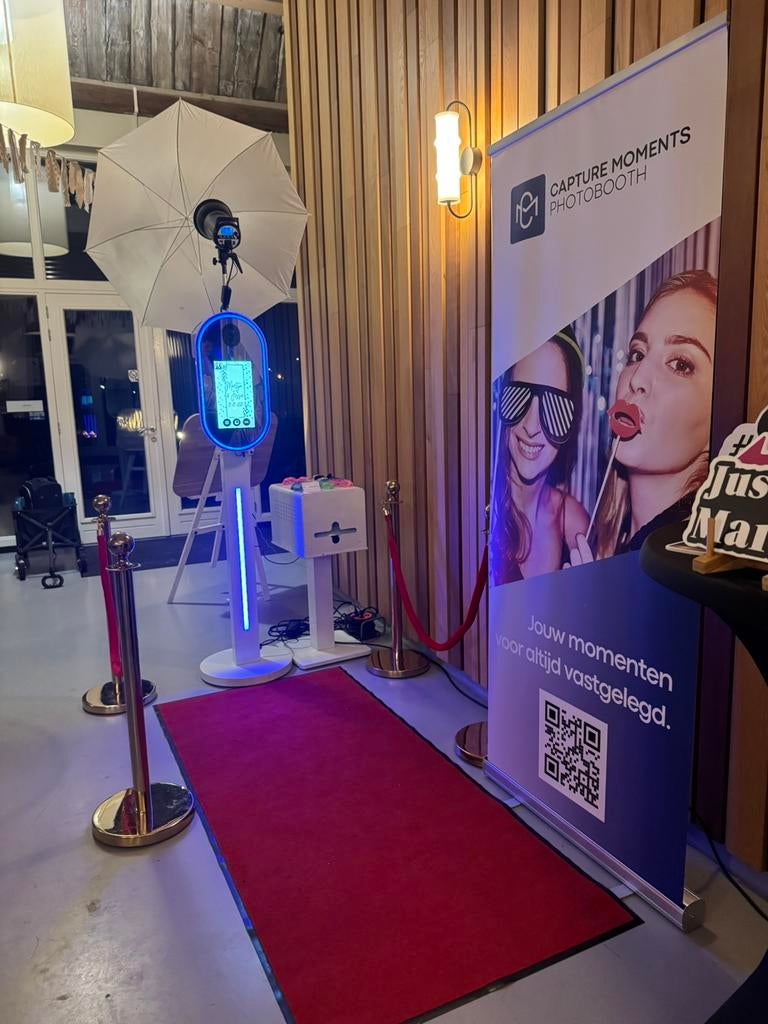 Foto 3 van Photobooth Huren – Onbeperkt prints plus assistentie