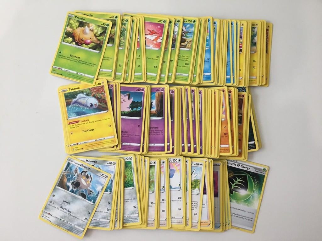 Pokémonkaarten Vivid Voltage (2020) te koop!!, Verzenden, Nieuw, Meerdere kaarten