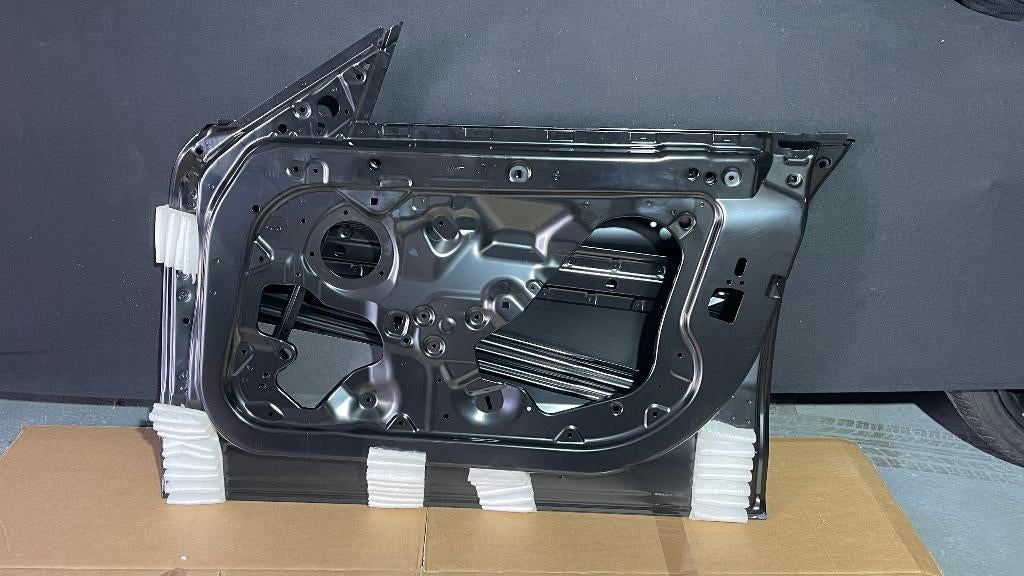 BMW 3`F34 GT # 41007406850 ,B41515a43c94 41007347720 Deur, Ophalen, Deur, Rechts, Nieuw