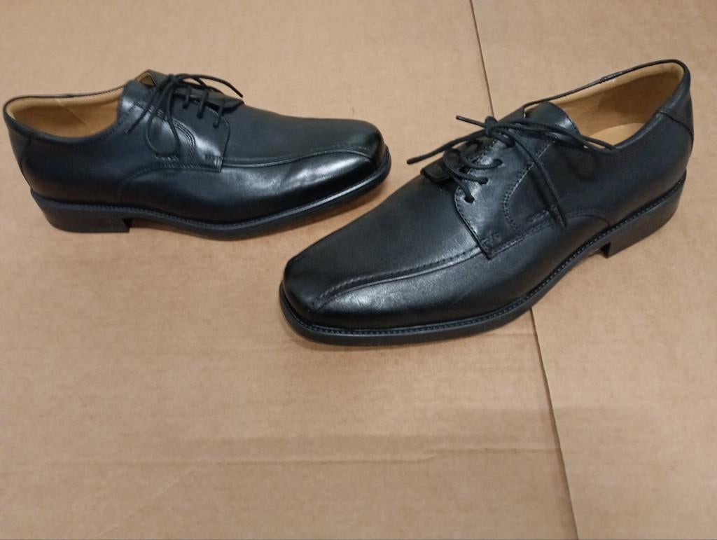 Zwarte nette herenschoenen Geox Respira, Zwart, Ophalen of Verzenden, Zo goed als nieuw, Geox
