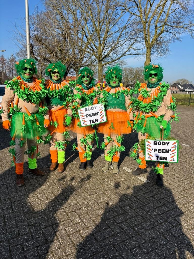 Carnaval loopgroep Body'peen'ten voor 5 volwassenen., Ophalen, Nieuw, Carnaval