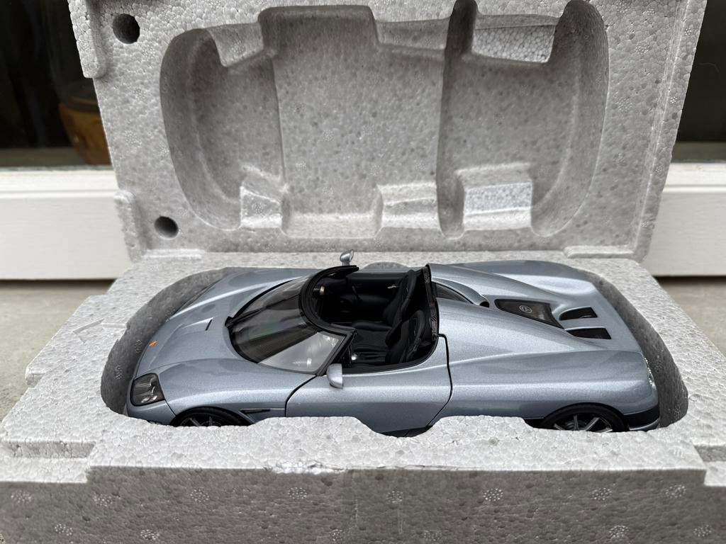 1:18 Koenigsegg CCX zilver Autoart Signature 79003, Auto, Autoart, Ophalen of Verzenden, Zo goed als nieuw