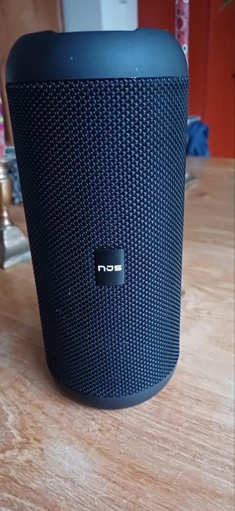 Njs 224  speaker zwart. .met oplaadsnoer, Overige merken, Overige typen, Ophalen of Verzenden, Zo goed als nieuw