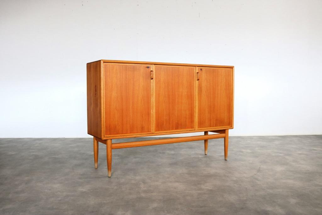 vintage highboard | sideboard | jaren 60 | Bodafors, Gebruikt, 100 tot 150 cm, Ophalen of Verzenden, 25 tot 50 cm