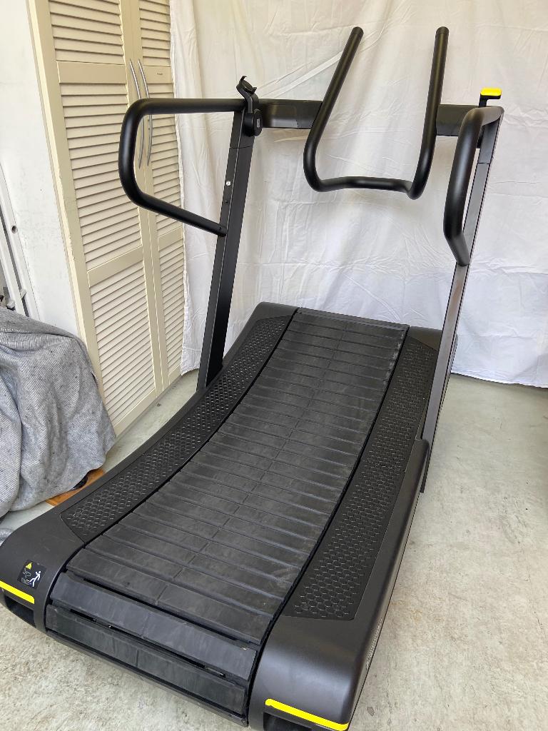 SkillMill TechnoGym, Ophalen, Gebruikt, Benen, Loopband