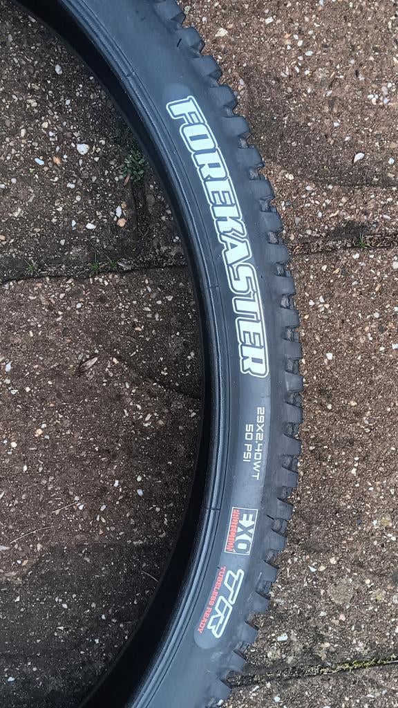 Maxxis Forekaster EXO TR (29x2.40 WT), Fietsen en Brommers, Fietsonderdelen, Ophalen of Verzenden, Band