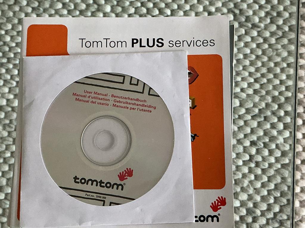 TomTom PLUS Services Gebruikershandleiding CD, Auto diversen, Autonavigatie, Ophalen, Gebruikt