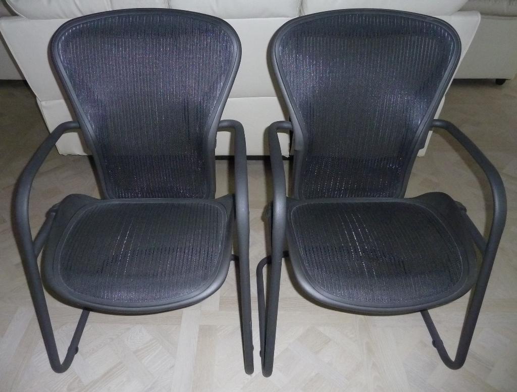 Herman Miller Aeron 2 stuks vergaderstoel graphyte V8, Ophalen, Overige kleuren, Zo goed als nieuw, Bureaustoel
