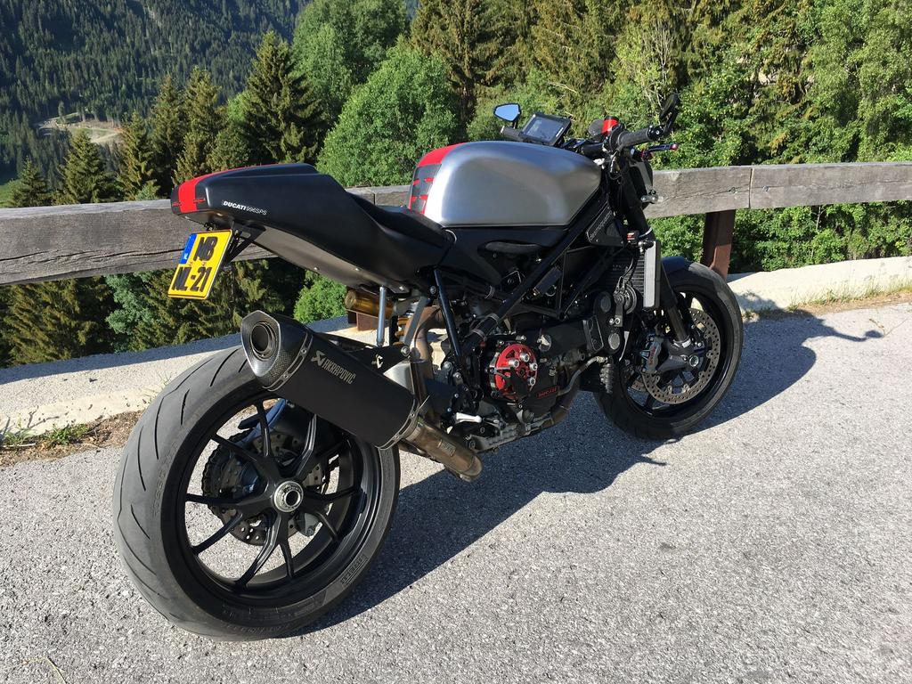 Ducati 748 / 996 SPS Custom streetfighter, Motoren, Motoren | Ducati, 2 cilinders, Particulier, Meer dan 35 kW, Naked bike