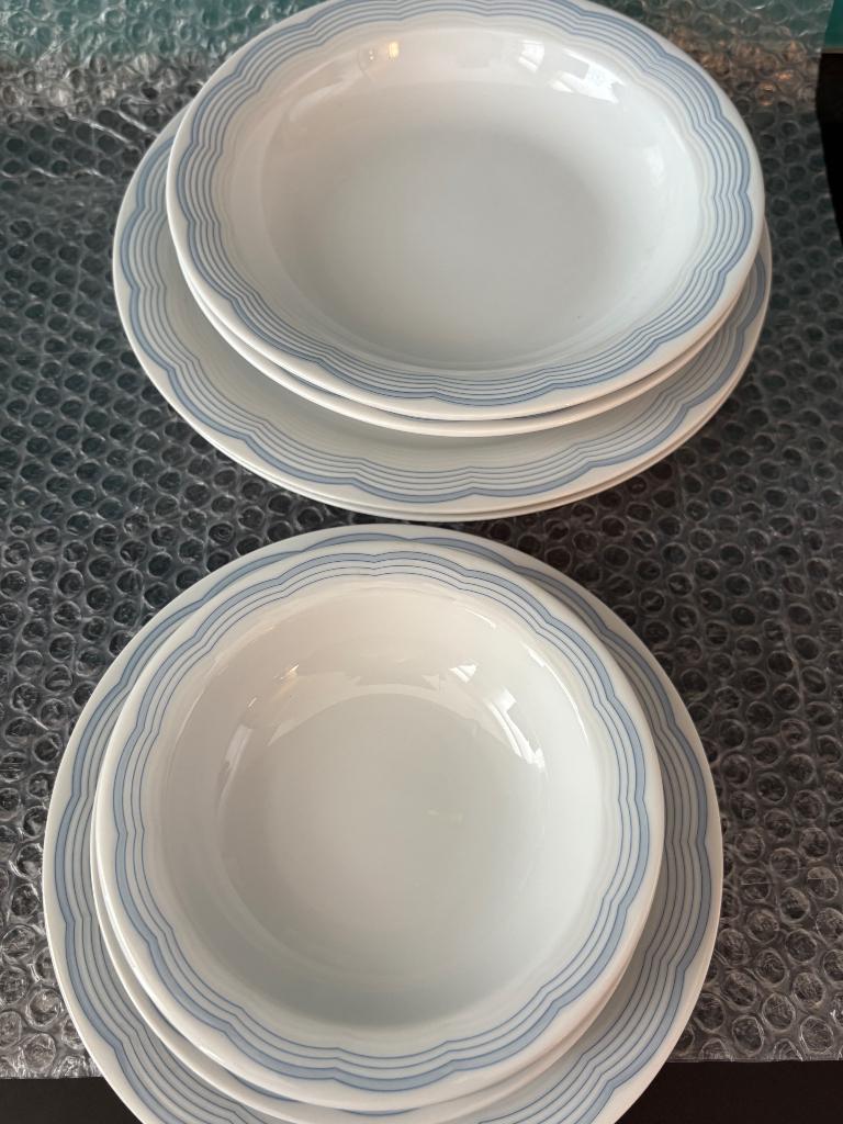 Arzberg Swingline Cloud Blue White Wave serviesgoed, Ophalen of Verzenden, Zo goed als nieuw, Bord(en), Overige stijlen
