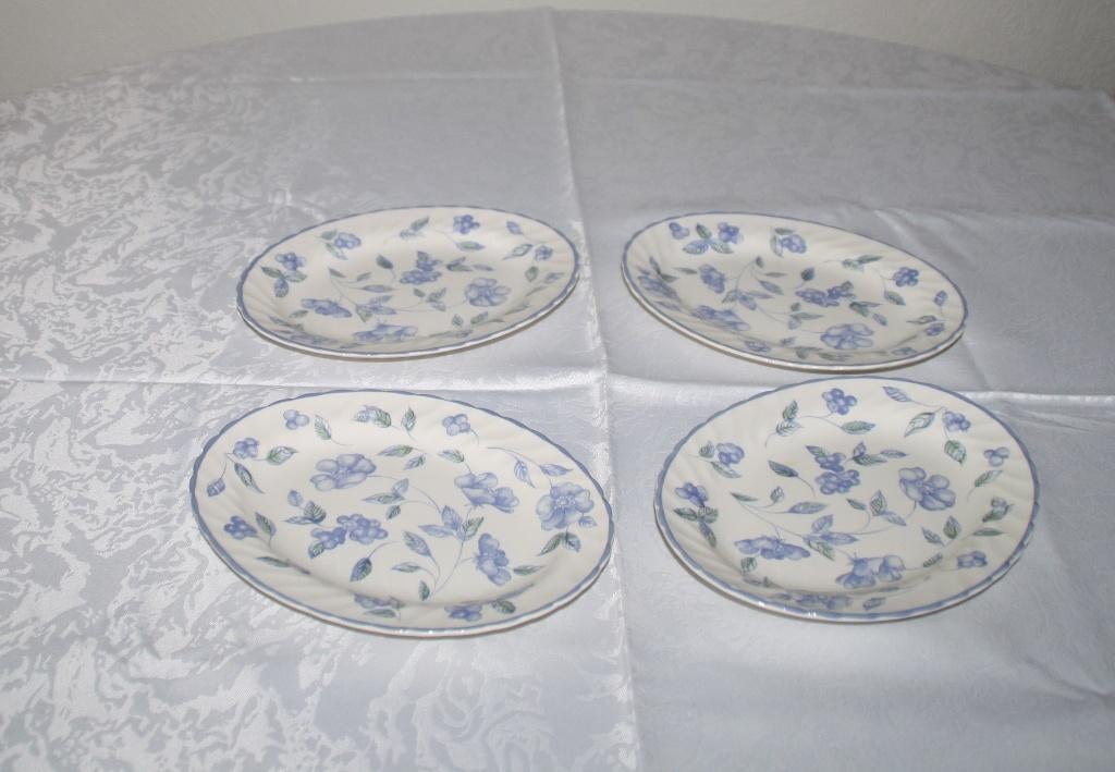 Barratts Blue Vineyard-porseleinen vleeswarenschaaltjes ., Huis en Inrichting, Keuken | Servies, Ophalen of Verzenden, Overige stijlen