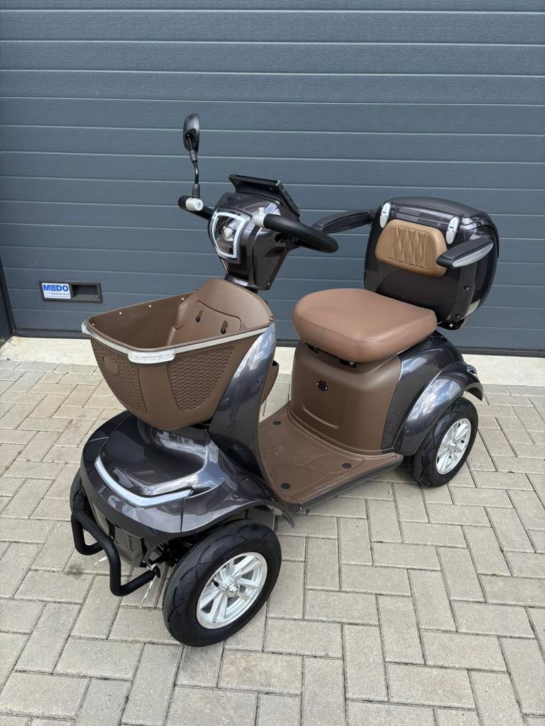 (Splinternieuw) THOGO scootmobiel 75 km bereik - 20 km p/u, Diversen, Brommobielen en Scootmobielen, Ophalen of Verzenden, Nieuw