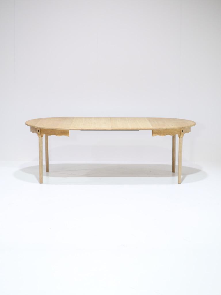 Uitschuifbare eettafel Kjaernulf eiken Deens vintage, Huis en Inrichting, Tafels | Eettafels, Zo goed als nieuw, 100 tot 150 cm