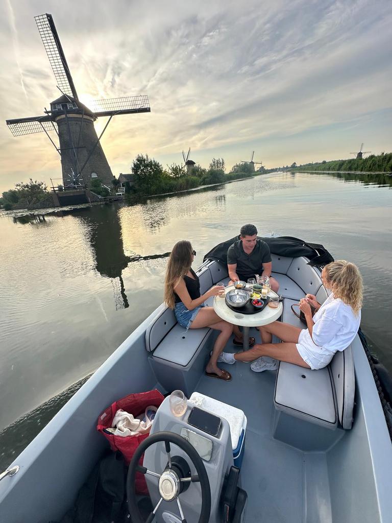 Boot huren kinderdijk, Met schipper, Sloep of Motorboot