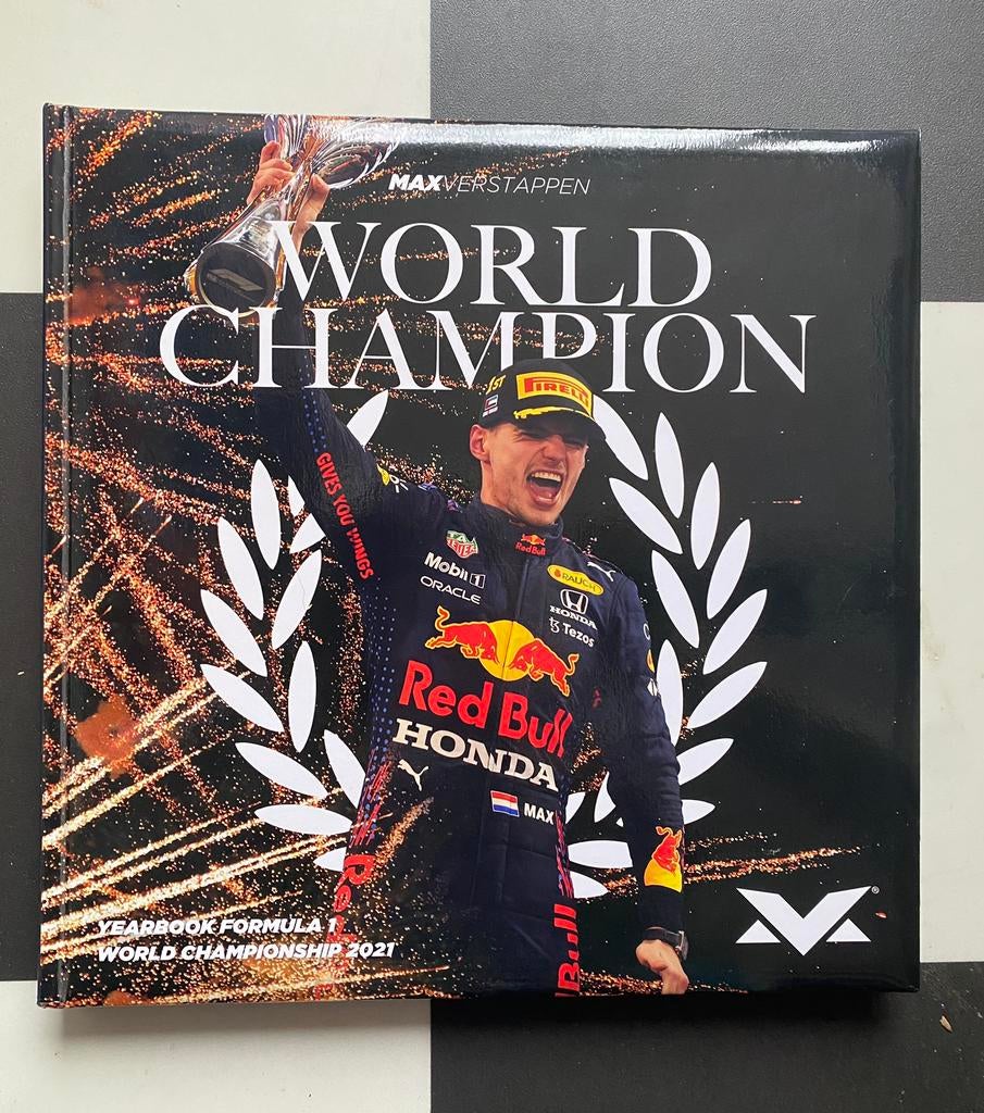 Max Verstappen, Ophalen of Verzenden, Zo goed als nieuw, Overige sporten