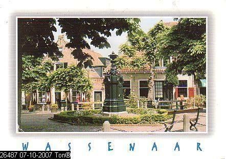 Ansichtkaart	Wassenaar	Plein met gietijzeren pomp, Verzenden, 1980 tot heden, Gelopen, Zuid-Holland