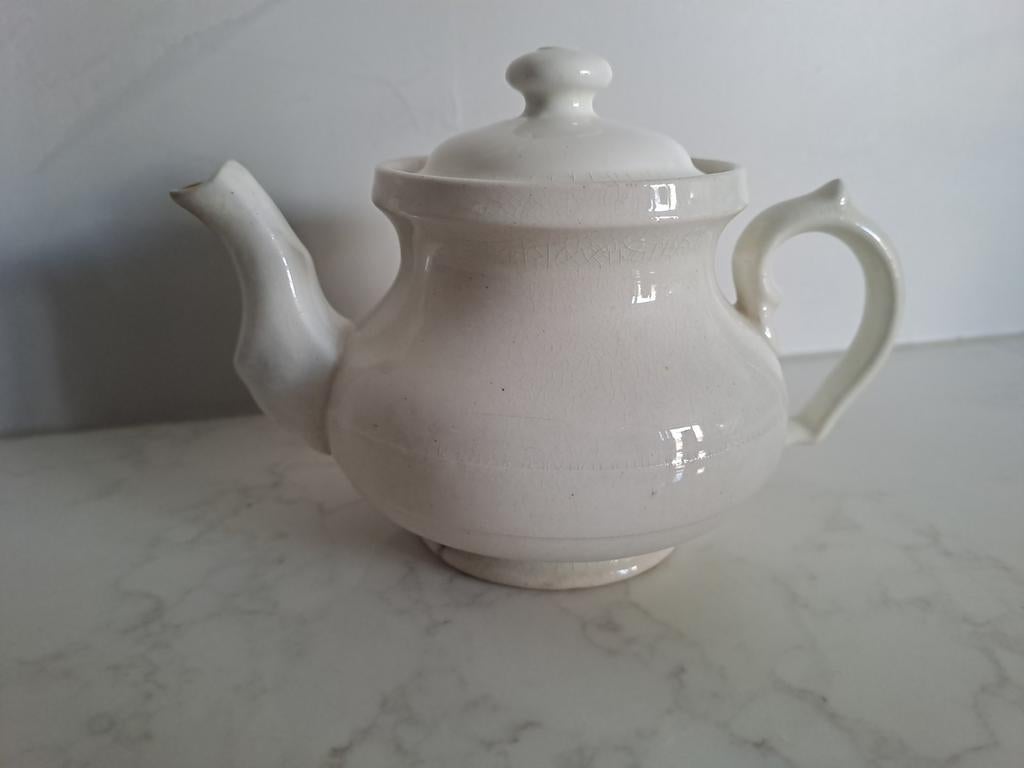 Theepot Petrus Regout Maastricht Kinderservies, Antiek en Kunst, Ophalen of Verzenden