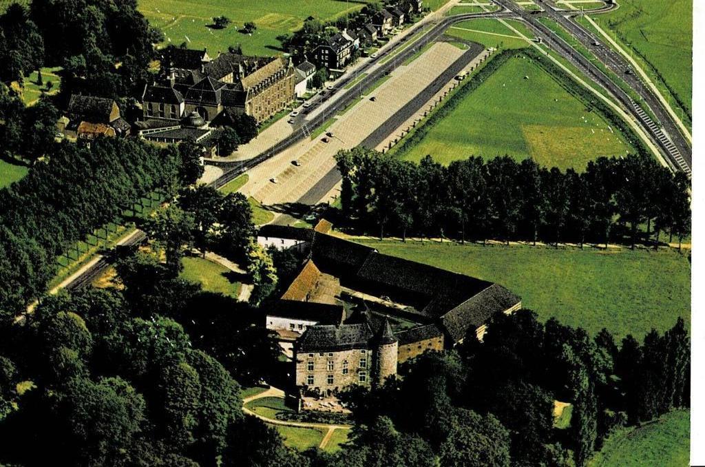 Wittem, luchtfoto, Verzamelen, Ansichtkaarten | Nederland, Ophalen of Verzenden, 1980 tot heden, Ongelopen, Limburg