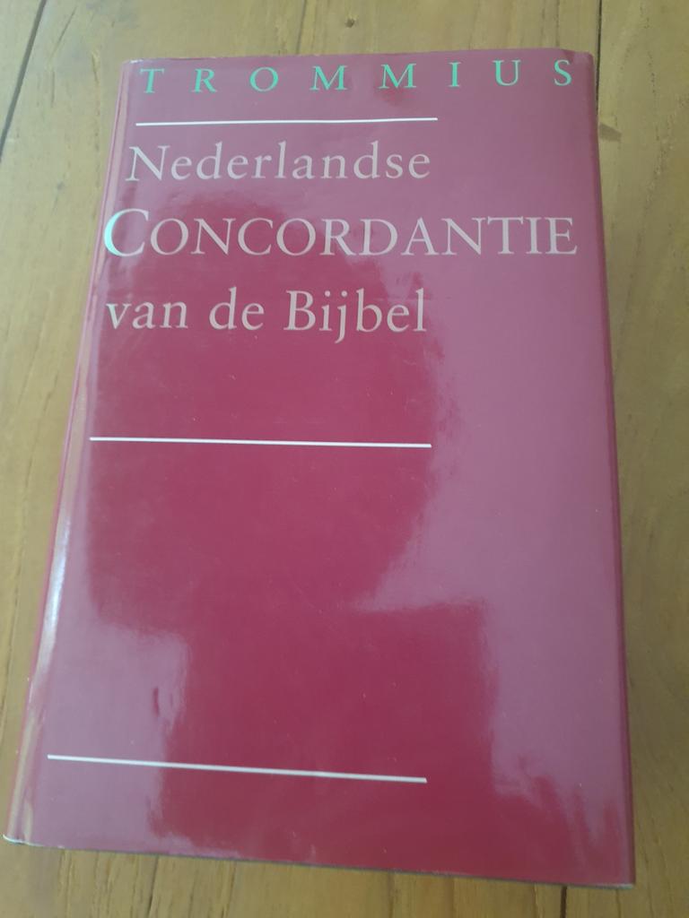 Nederlandse Concordantie van de Bijbel - Trommius, Boeken, Ophalen of Verzenden, Gelezen, Abraham Trommius, Christendom | Katholiek