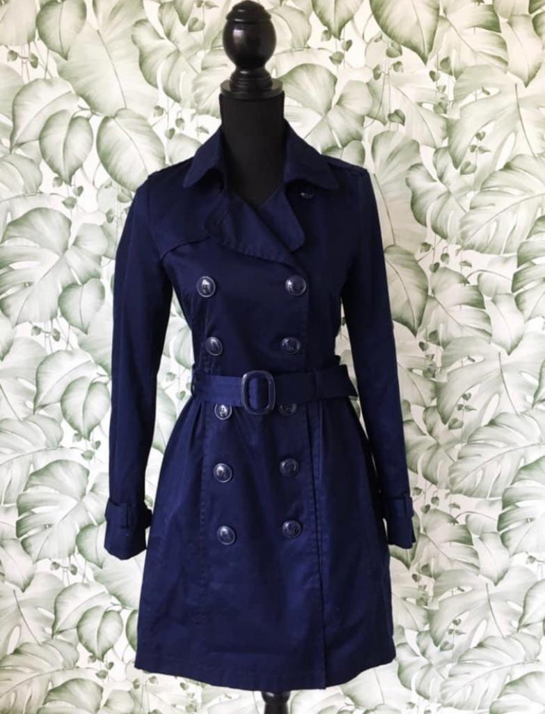 Donker Blauwe trenchcoat van H&M - Maat 34, Ophalen of Verzenden, Zo goed als nieuw, Maat 34 (XS) of kleiner, Blauw